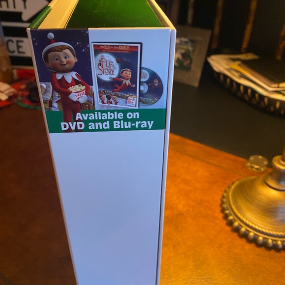 EUC in box Elf On The Shelf A Christmas Tradition storybook/Scout Elf-girl - Picture 7 of 15
